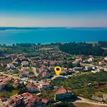 Hébergement de vacances Luka *