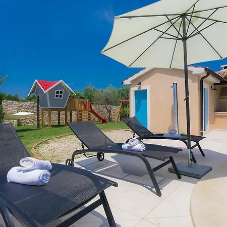 Hébergement de vacances Luka Pula