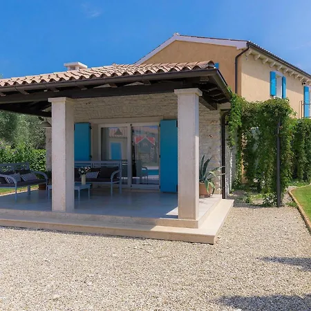 Semesterbostad Luka Pula